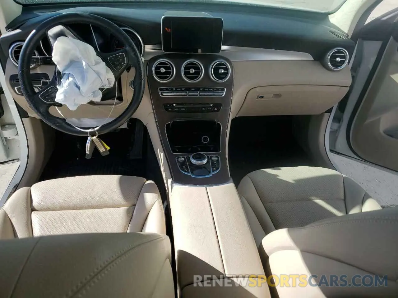 8 Фотография поврежденного автомобиля WDC0G4KB4KV166085 MERCEDES-BENZ GLC-CLASS 2019