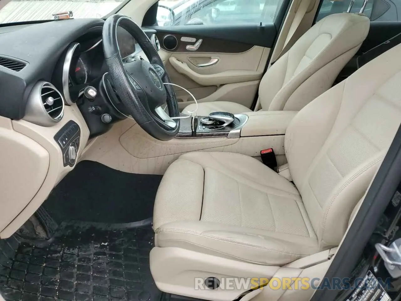 7 Фотография поврежденного автомобиля WDC0G4KB6KF665528 MERCEDES-BENZ GLC-CLASS 2019