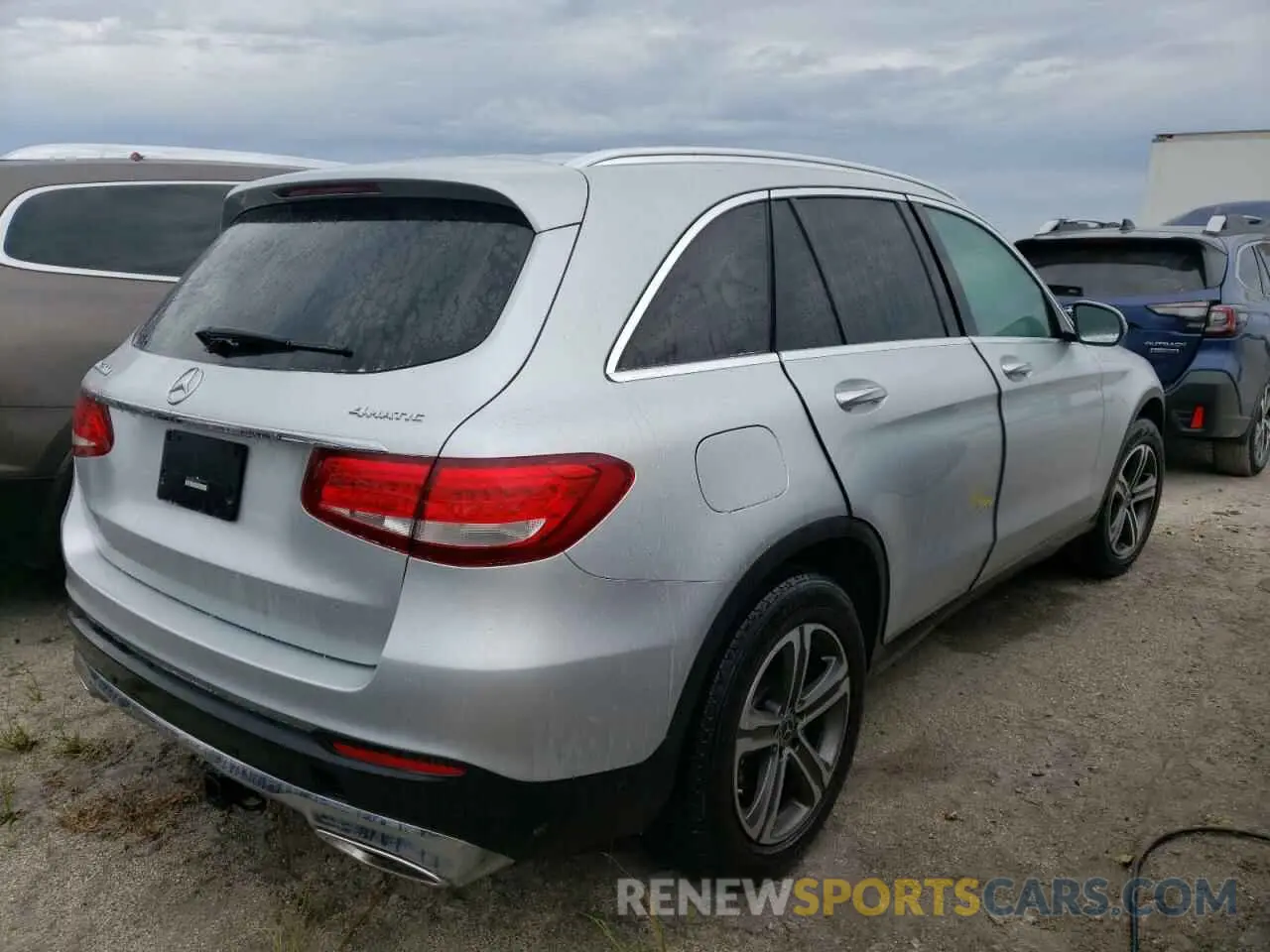 4 Фотография поврежденного автомобиля WDC0G4KB6KV186368 MERCEDES-BENZ GLC-CLASS 2019