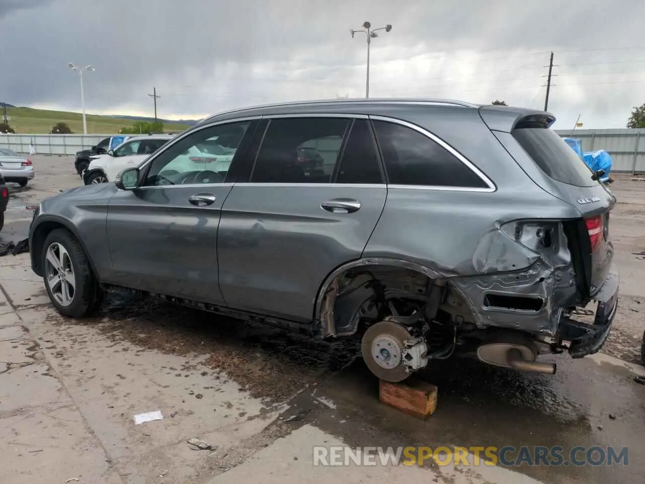 2 Photograph of a damaged car WDC0G4KB6KV194292 MERCEDES-BENZ GLC-CLASS 2019