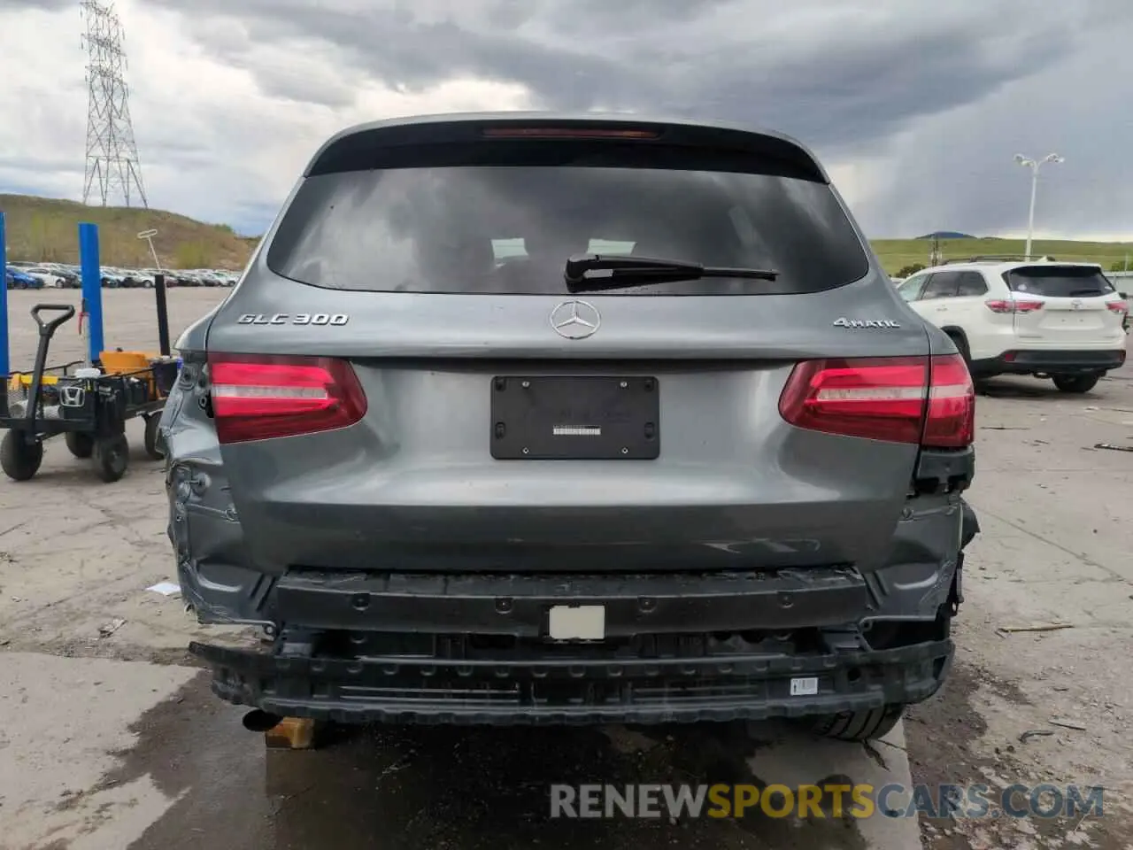 6 Photograph of a damaged car WDC0G4KB6KV194292 MERCEDES-BENZ GLC-CLASS 2019