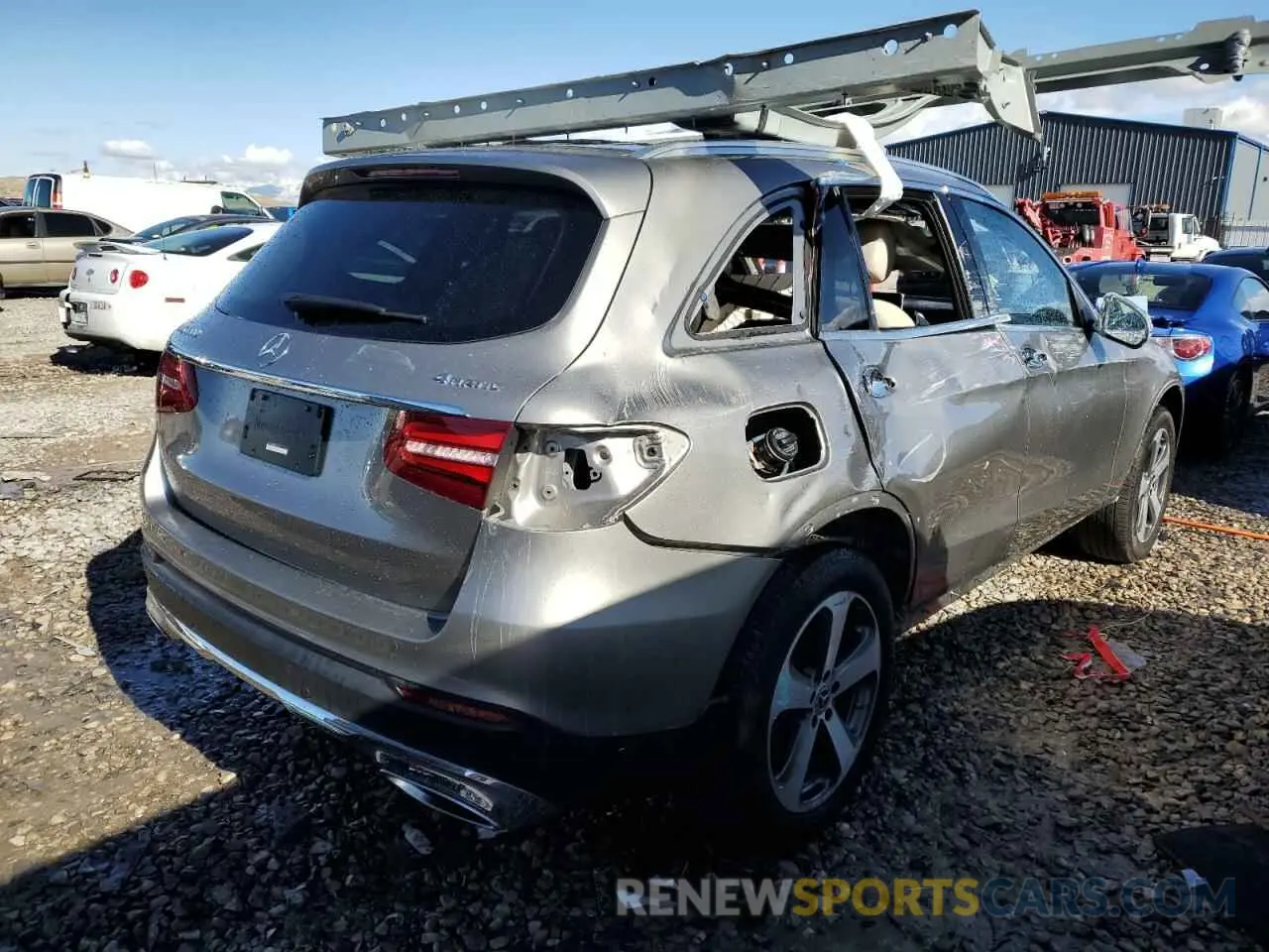 4 Photograph of a damaged car WDC0G4KB8KF617299 MERCEDES-BENZ GLC-CLASS 2019