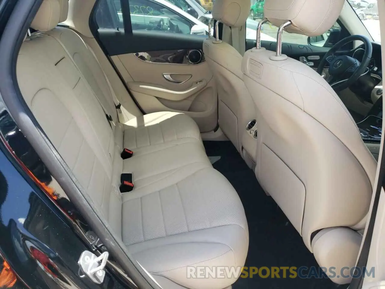 6 Photograph of a damaged car WDC0G4KB8KV195993 MERCEDES-BENZ GLC-CLASS 2019
