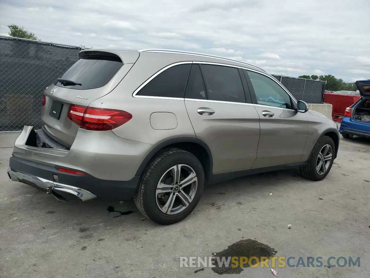 3 Фотография поврежденного автомобиля WDC0G4KBXKF624867 MERCEDES-BENZ GLC-CLASS 2019