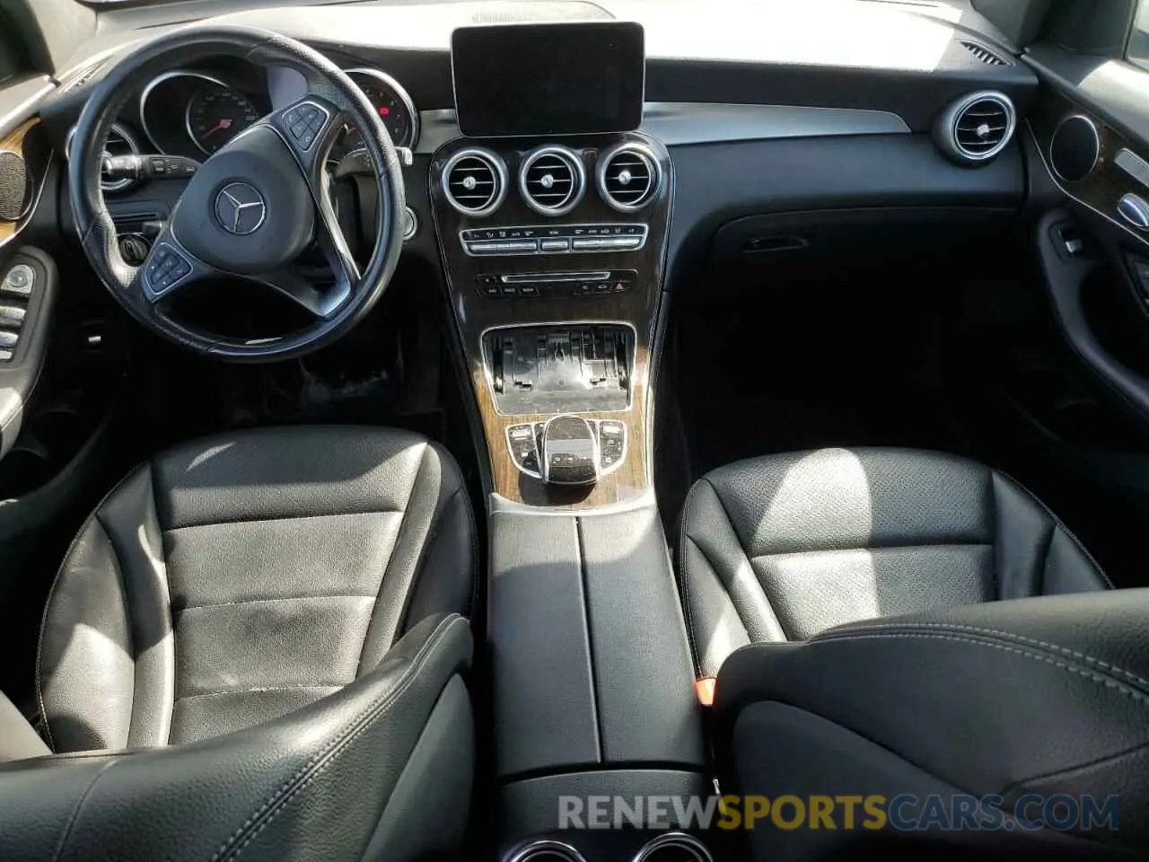 8 Photograph of a damaged car WDC0G4KBXKV144205 MERCEDES-BENZ GLC-CLASS 2019