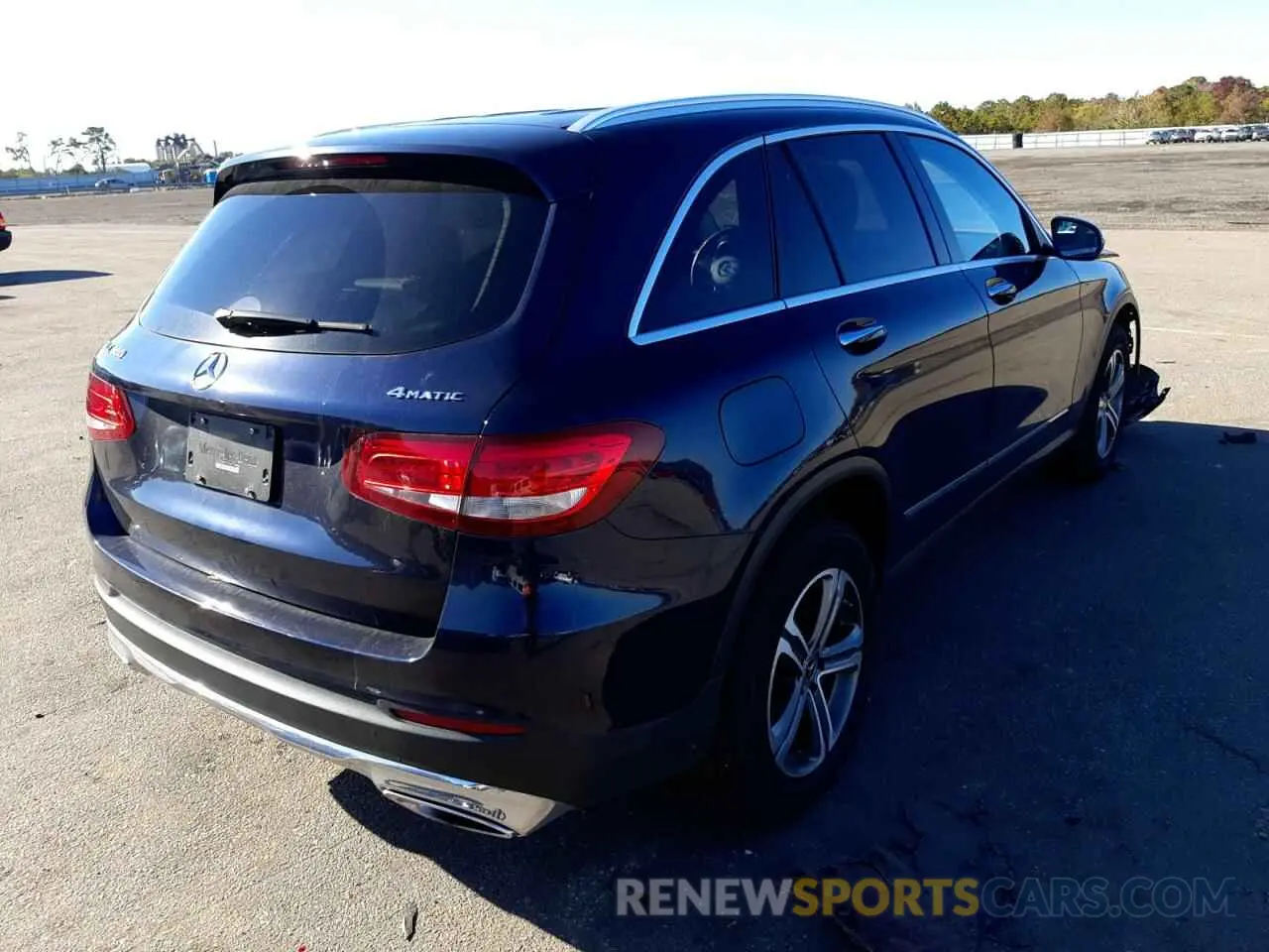 4 Photograph of a damaged car WDC0G4KBXKV156032 MERCEDES-BENZ GLC-CLASS 2019