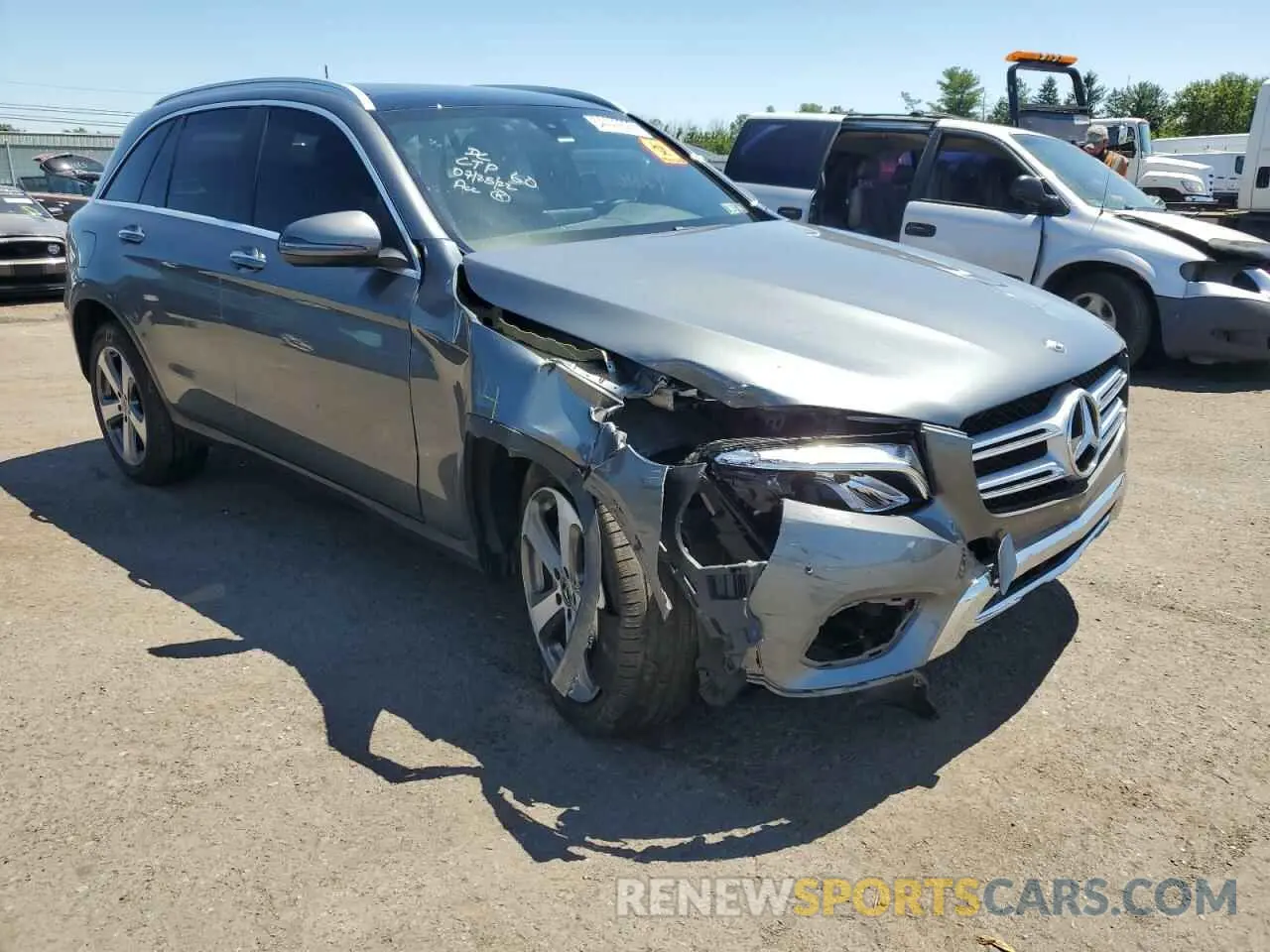 1 Фотография поврежденного автомобиля WDC0G4KBXKV163692 MERCEDES-BENZ GLC-CLASS 2019