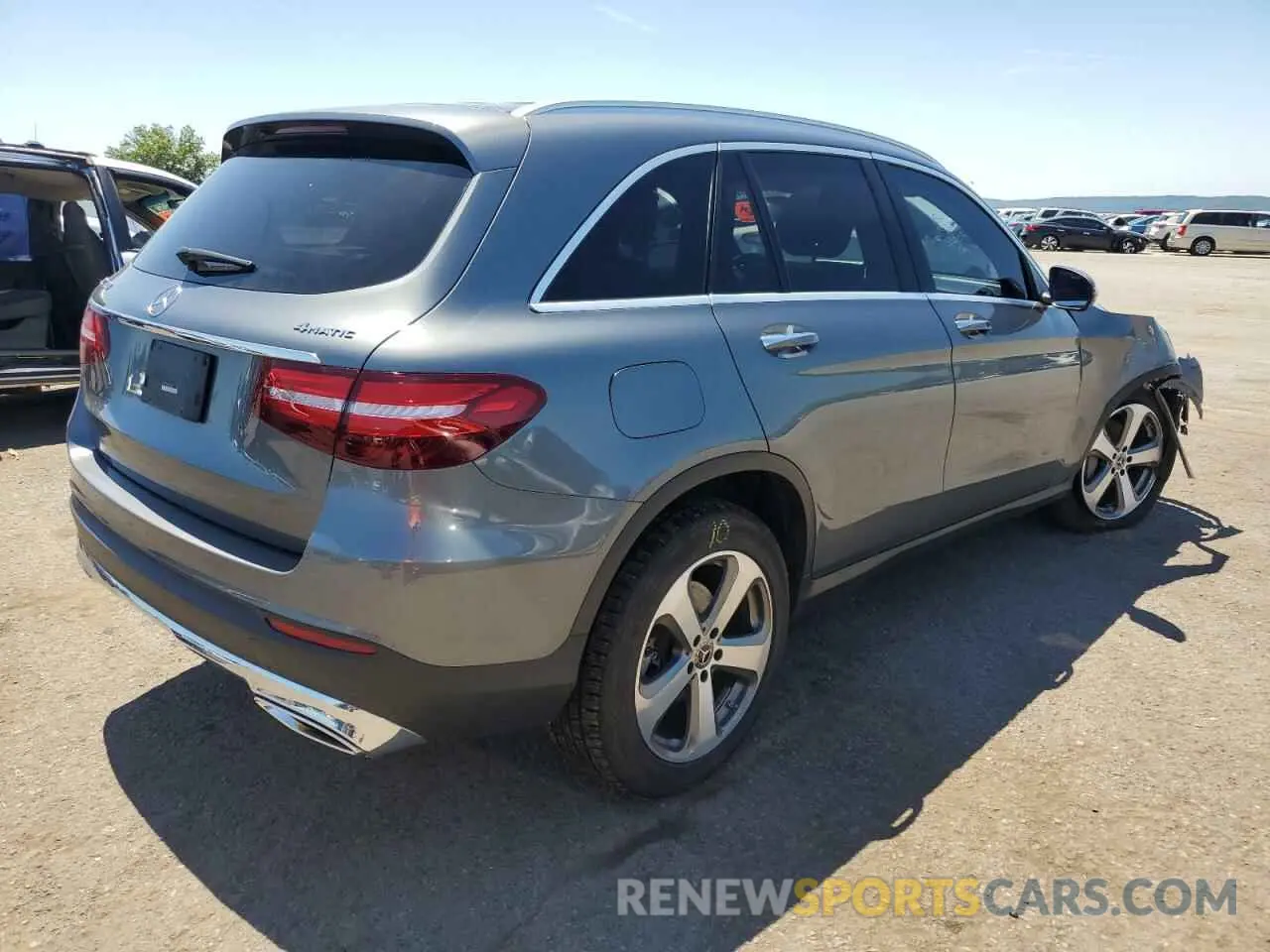 4 Фотография поврежденного автомобиля WDC0G4KBXKV163692 MERCEDES-BENZ GLC-CLASS 2019