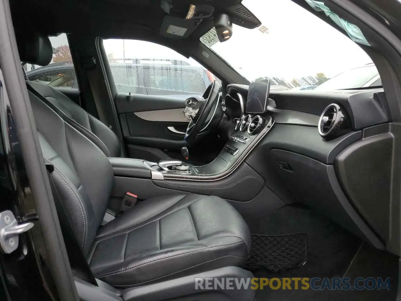 5 Фотография поврежденного автомобиля WDC0G5EB3KF500070 MERCEDES-BENZ GLC-CLASS 2019