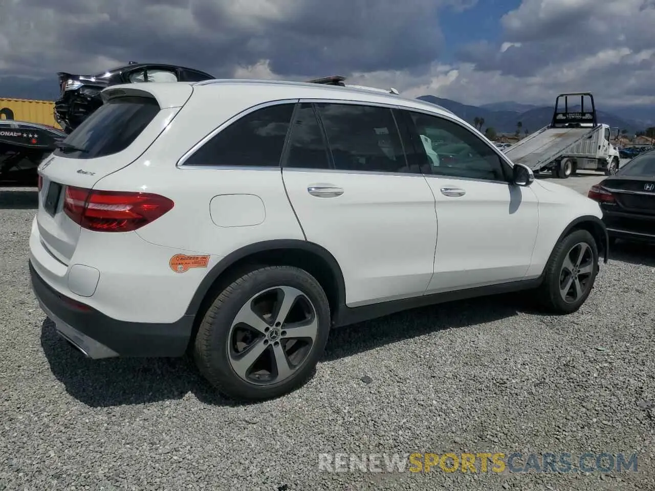 3 Фотография поврежденного автомобиля WDC0G5EB6KF549571 MERCEDES-BENZ GLC-CLASS 2019