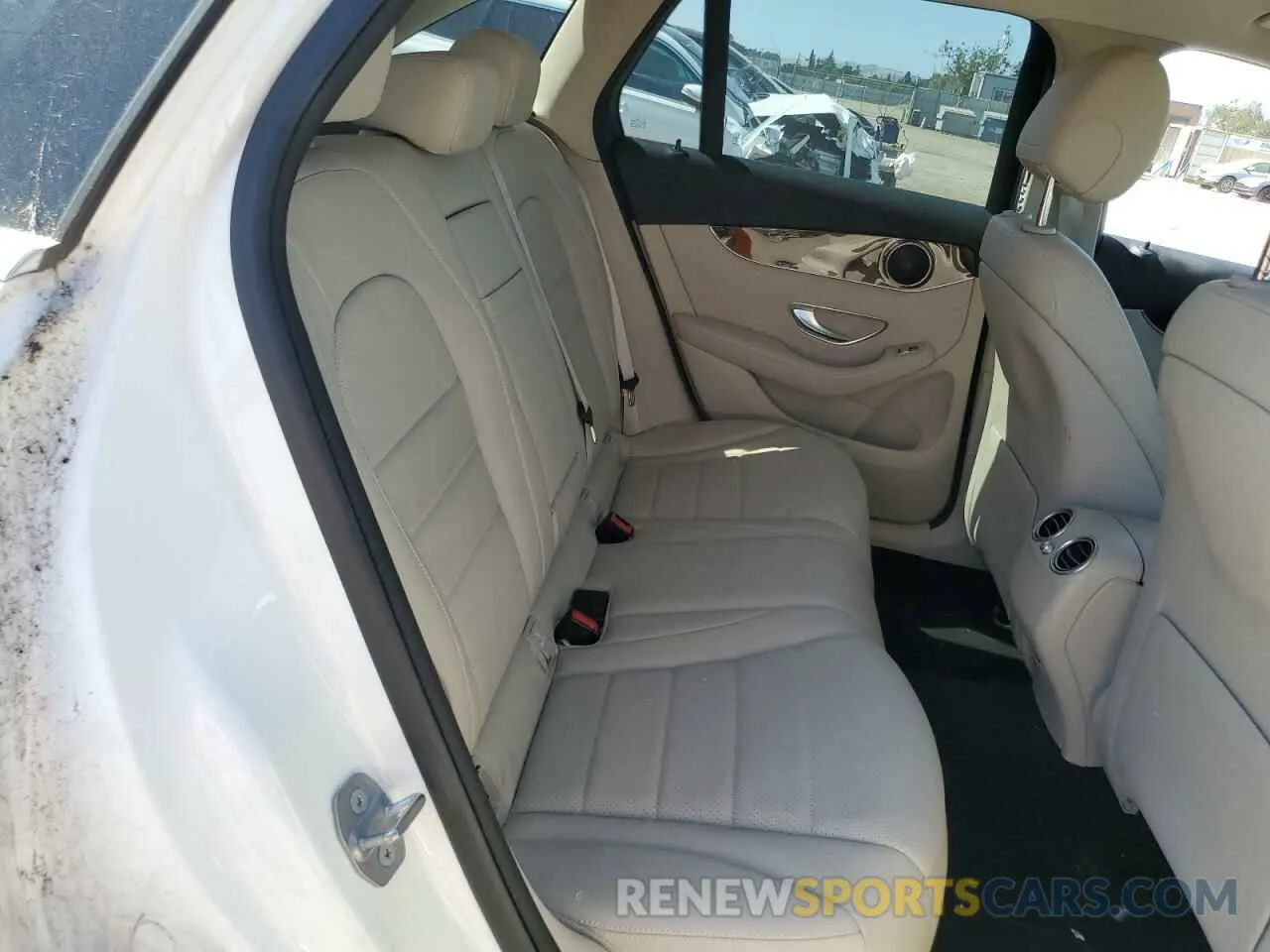 11 Фотография поврежденного автомобиля WDC0G5EB7KF562183 MERCEDES-BENZ GLC-CLASS 2019