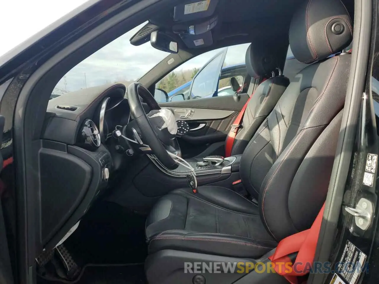 7 Photograph of a damaged car WDC0G6EB3KF565684 MERCEDES-BENZ GLC-CLASS 2019