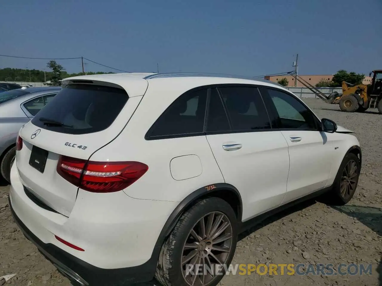 3 Photograph of a damaged car WDC0G6EB8KF659074 MERCEDES-BENZ GLC-CLASS 2019