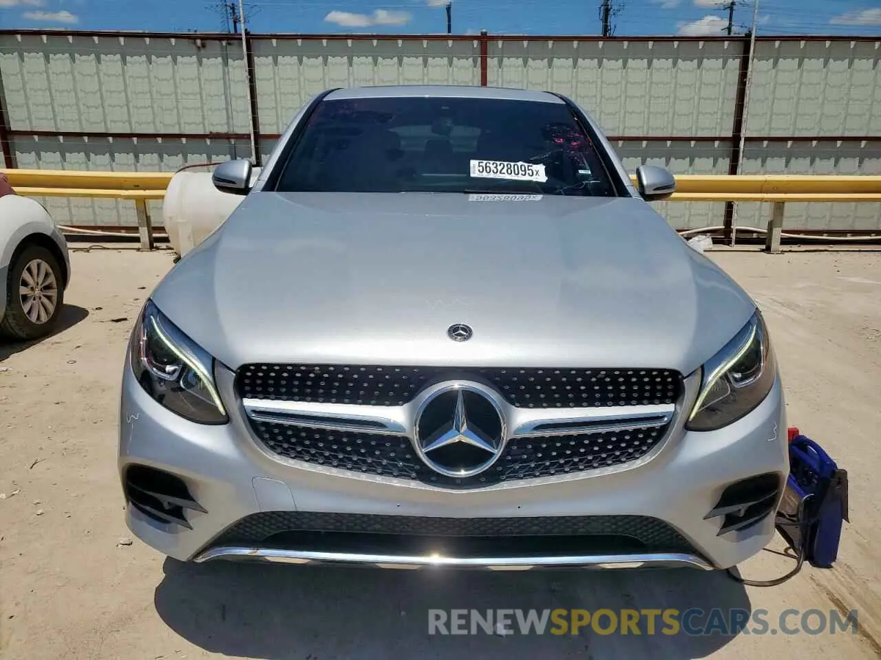 5 Фотография поврежденного автомобиля WDC0J4KB2KF606042 MERCEDES-BENZ GLC-CLASS 2019