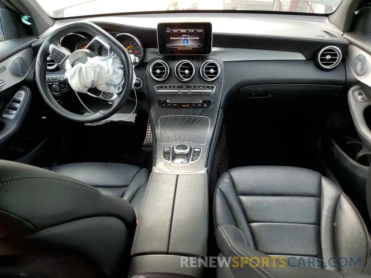 8 Photograph of a damaged car WDC0J4KB4KF587008 MERCEDES-BENZ GLC-CLASS 2019