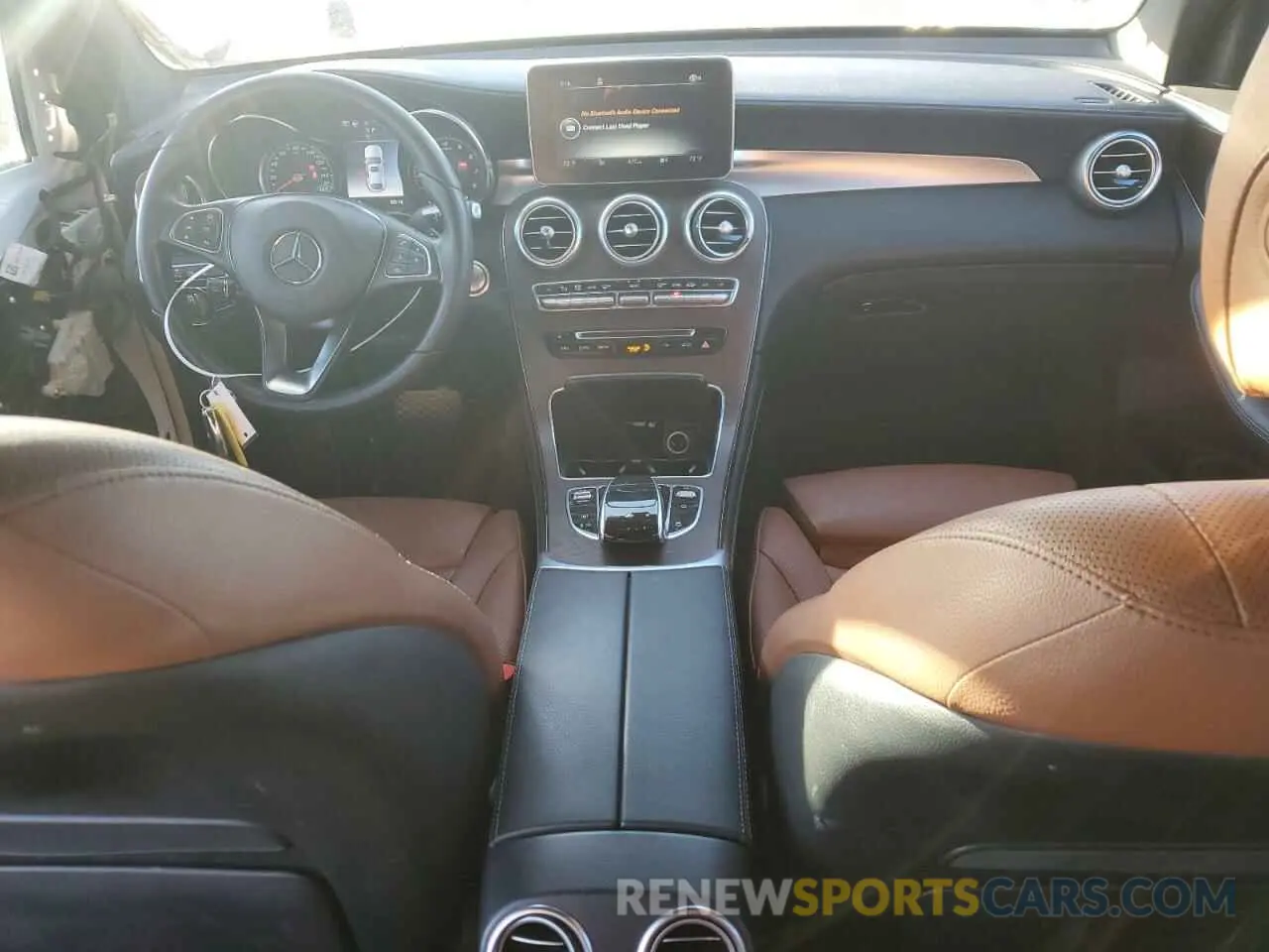 8 Фотография поврежденного автомобиля WDC0J4KB4KF599627 MERCEDES-BENZ GLC-CLASS 2019