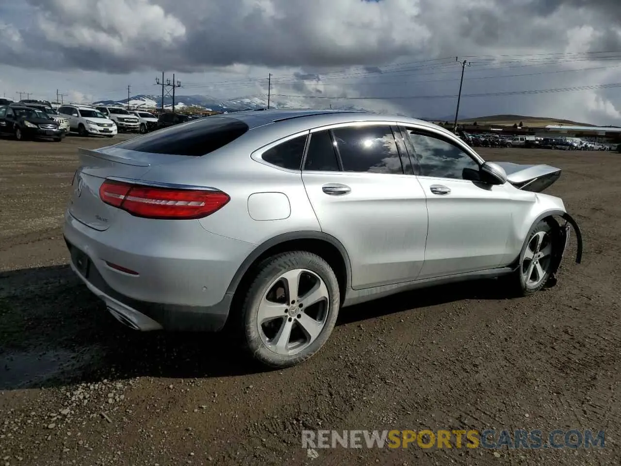 3 Фотография поврежденного автомобиля WDC0J4KB8KF577694 MERCEDES-BENZ GLC-CLASS 2019