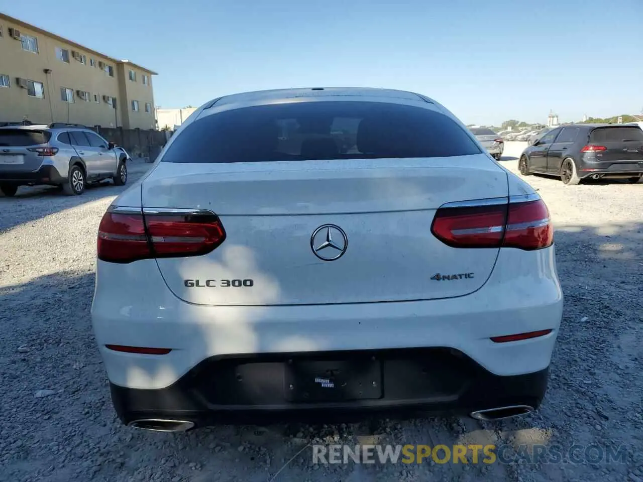 6 Фотография поврежденного автомобиля WDC0J4KB9KF624621 MERCEDES-BENZ GLC-CLASS 2019