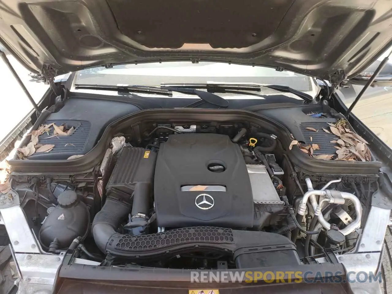11 Фотография поврежденного автомобиля WDC0J4KB9KF664150 MERCEDES-BENZ GLC-CLASS 2019