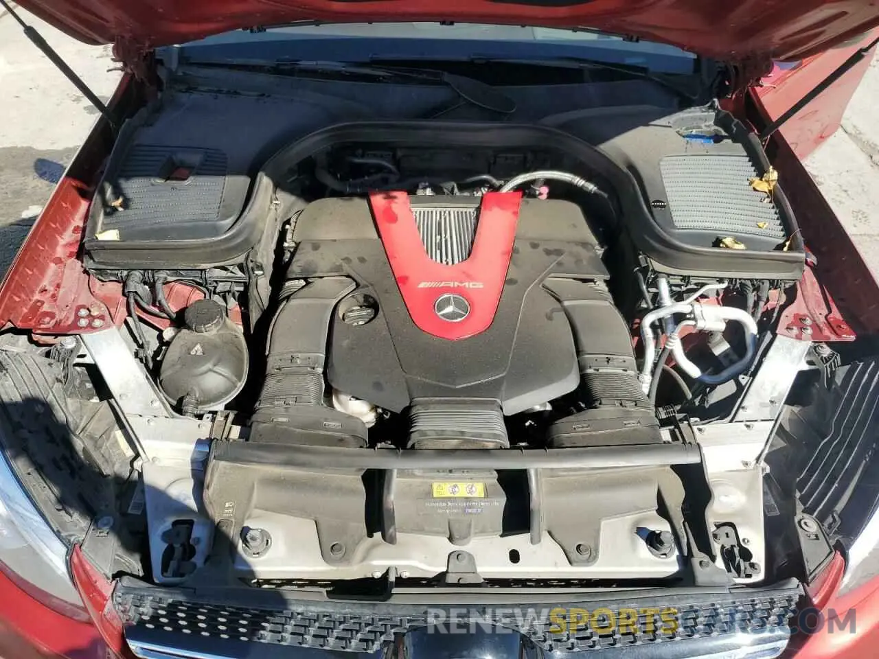 12 Photograph of a damaged car WDC0J6EB0KF609884 MERCEDES-BENZ GLC-CLASS 2019