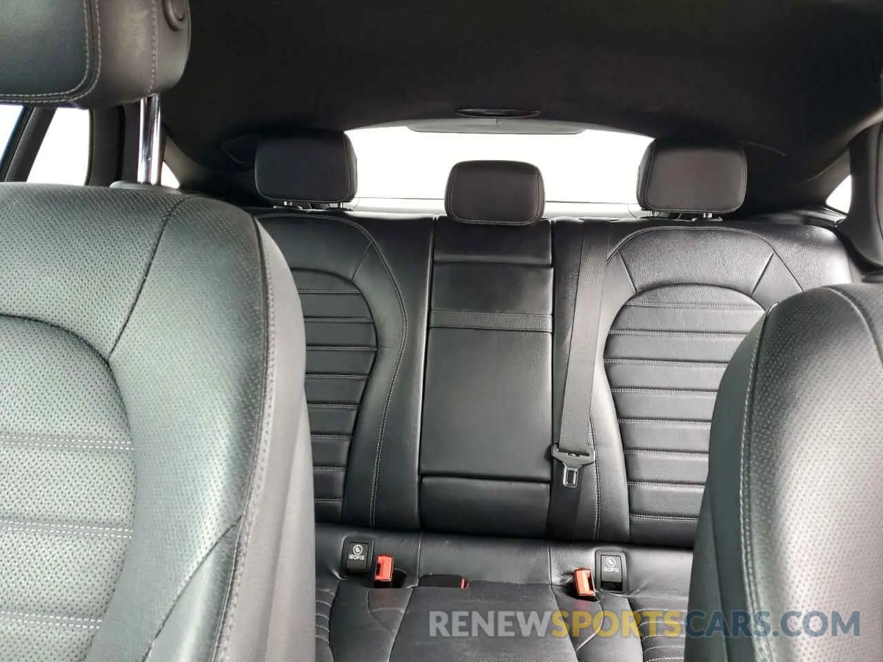 10 Photograph of a damaged car WDC0J6EB3KF625058 MERCEDES-BENZ GLC-CLASS 2019