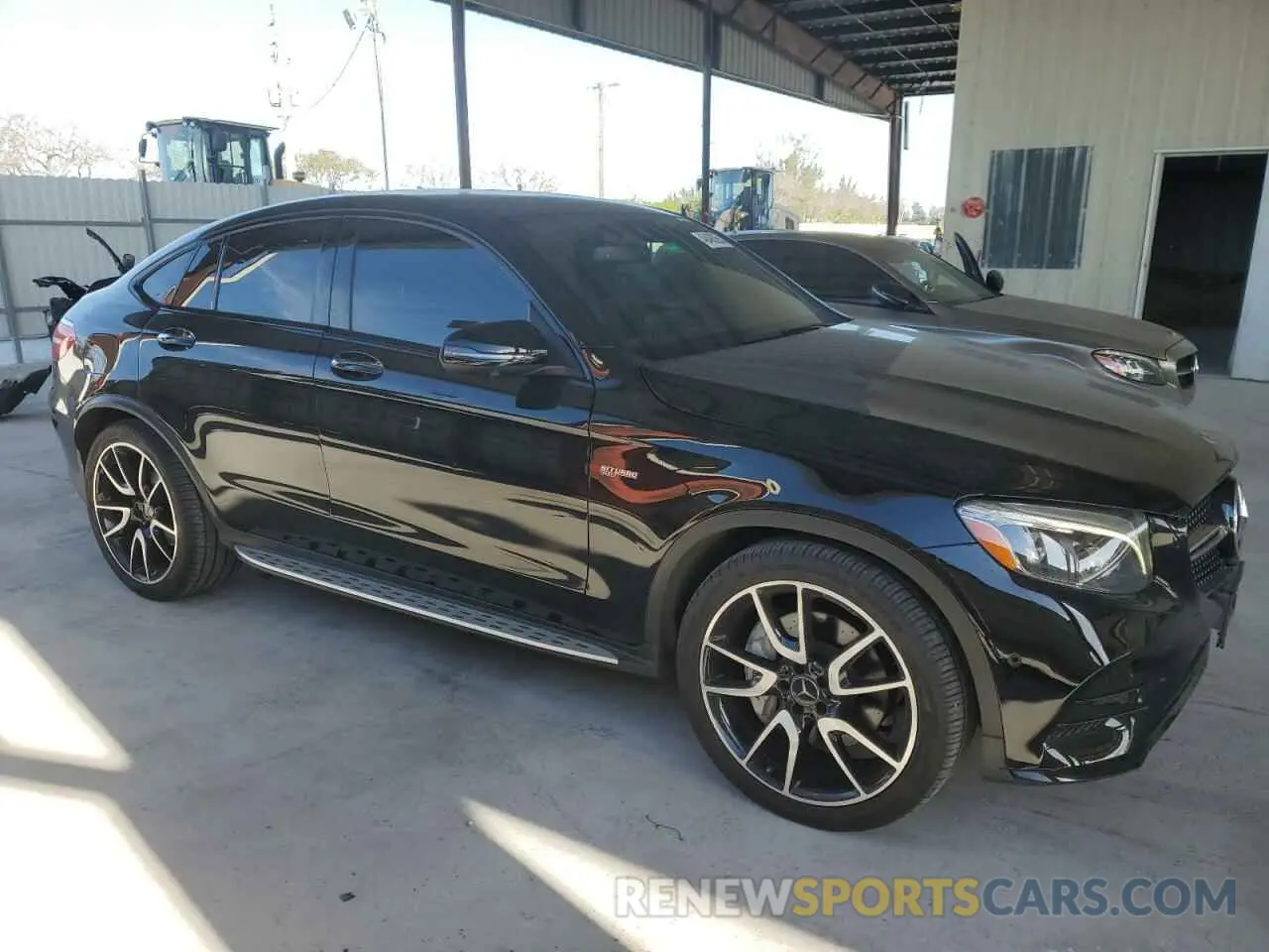 4 Фотография поврежденного автомобиля WDC0J6EB7KF499433 MERCEDES-BENZ GLC-CLASS 2019