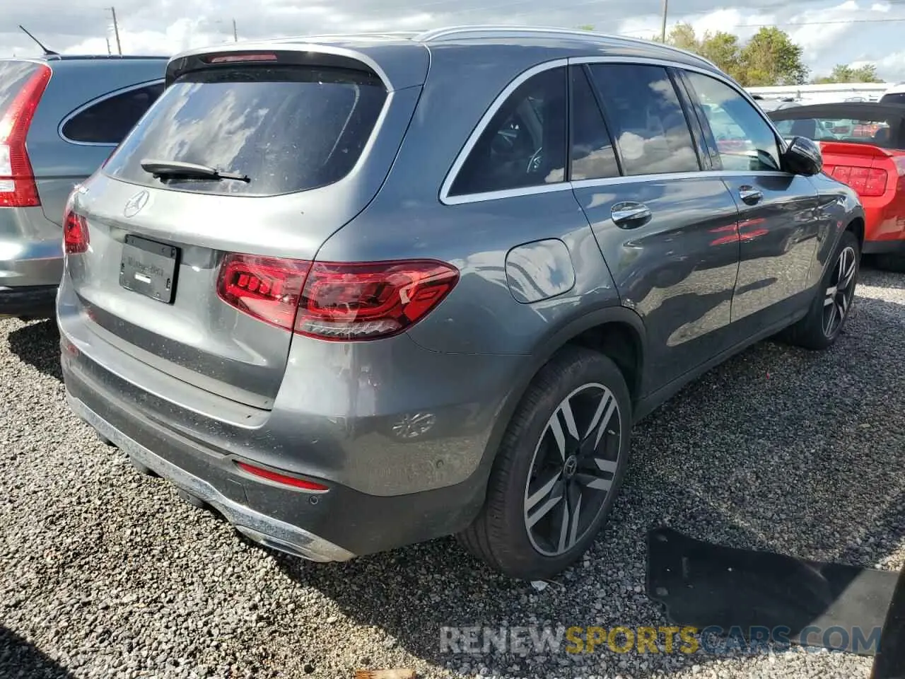 3 Фотография поврежденного автомобиля W1N0G8DB0LF771851 MERCEDES-BENZ GLC-CLASS 2020