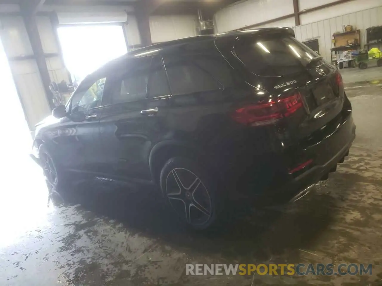 2 Photograph of a damaged car W1N0G8DB0LF864353 MERCEDES-BENZ GLC-CLASS 2020