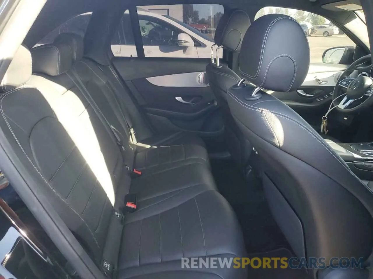 10 Фотография поврежденного автомобиля W1N0G8DB1LF768991 MERCEDES-BENZ GLC-CLASS 2020