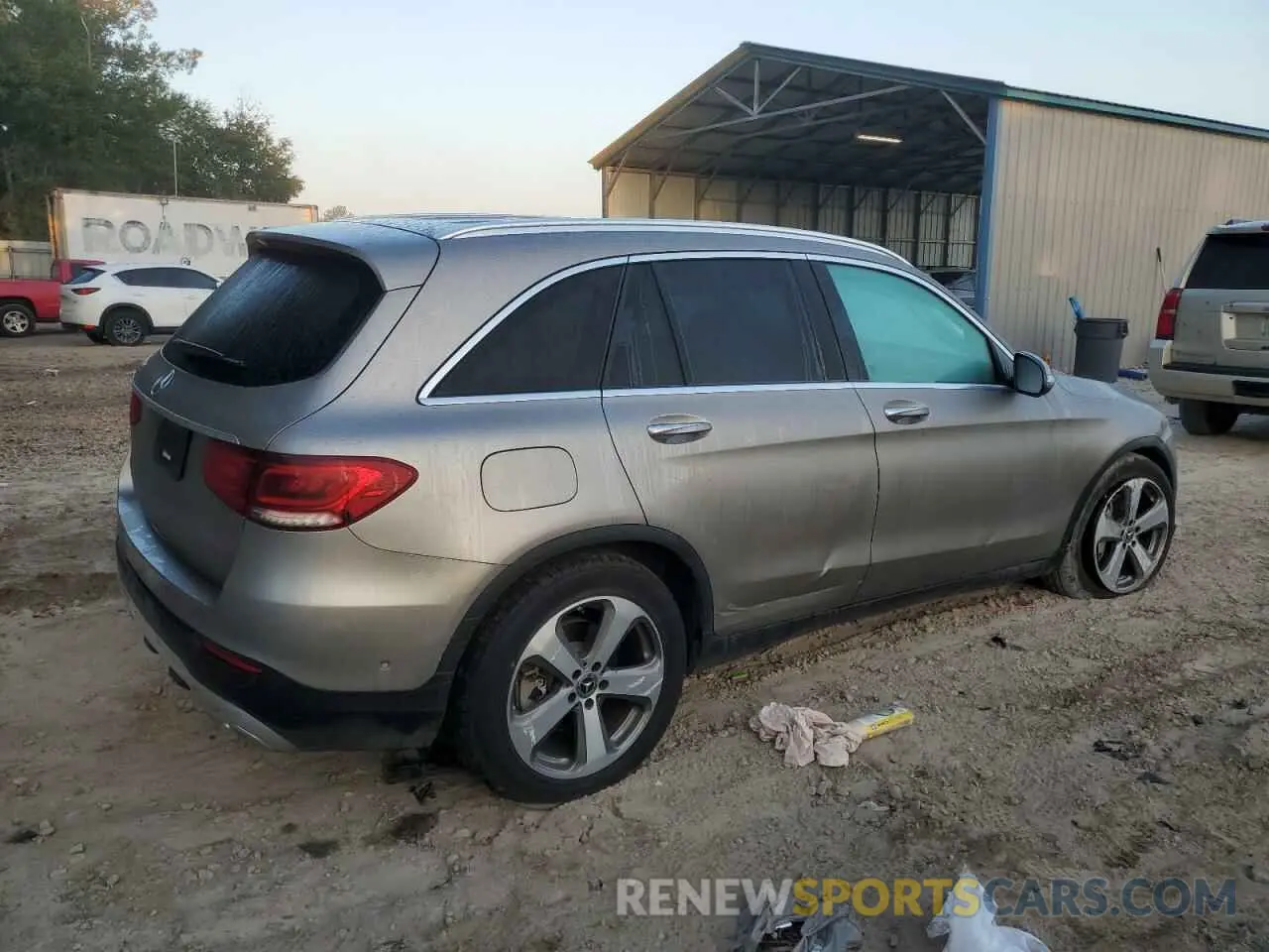 3 Фотография поврежденного автомобиля W1N0G8DB3LF831752 MERCEDES-BENZ GLC-CLASS 2020