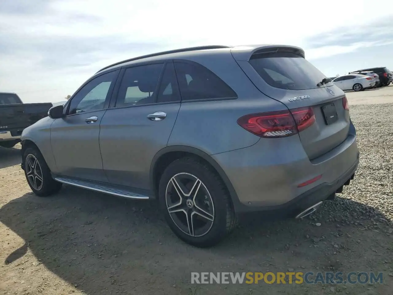 2 Photograph of a damaged car W1N0G8DB5LF811454 MERCEDES-BENZ GLC-CLASS 2020