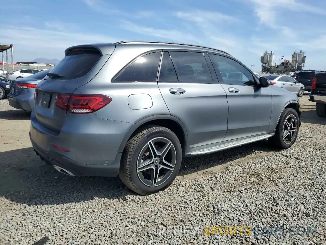 3 Photograph of a damaged car W1N0G8DB5LF811454 MERCEDES-BENZ GLC-CLASS 2020