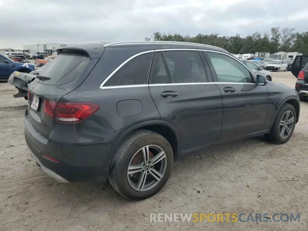 3 Photograph of a damaged car W1N0G8DB7LF790574 MERCEDES-BENZ GLC-CLASS 2020