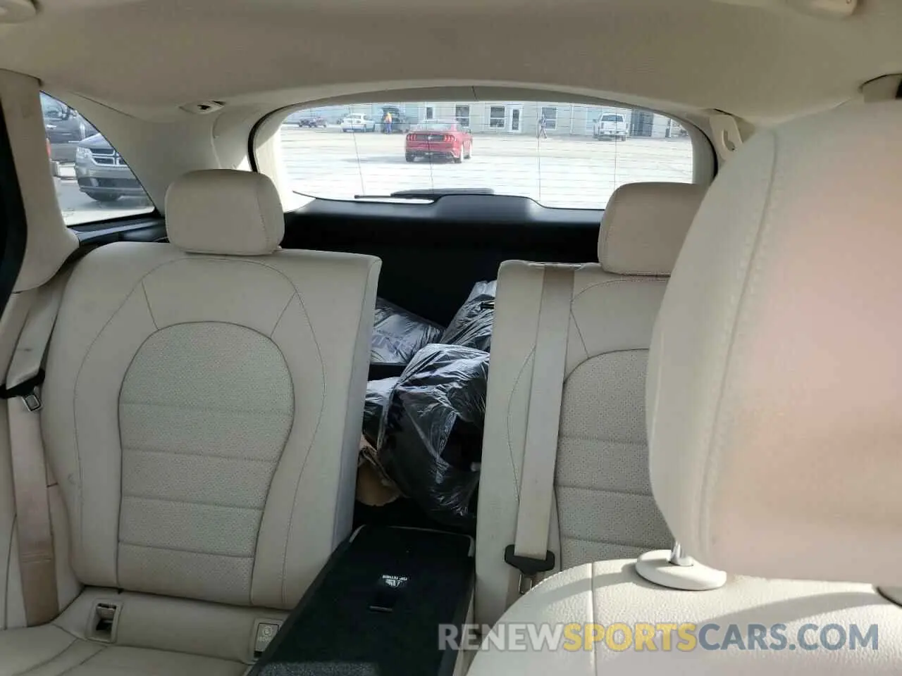 10 Photograph of a damaged car W1N0G8DB7LF803520 MERCEDES-BENZ GLC-CLASS 2020