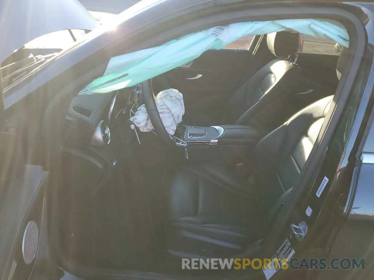 7 Photograph of a damaged car W1N0G8DB7LF812847 MERCEDES-BENZ GLC-CLASS 2020