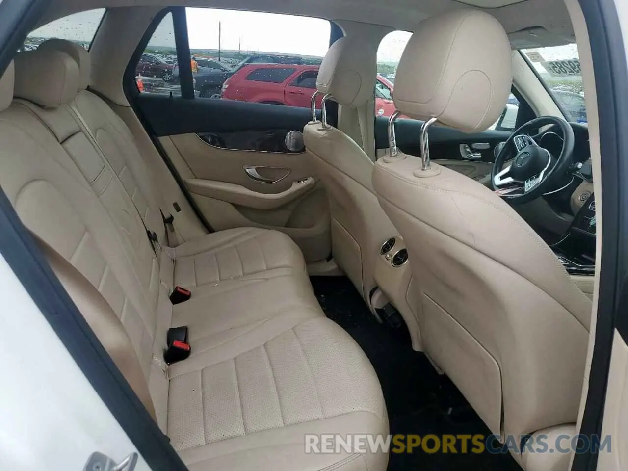 11 Photograph of a damaged car W1N0G8DB8LF828040 MERCEDES-BENZ GLC-CLASS 2020