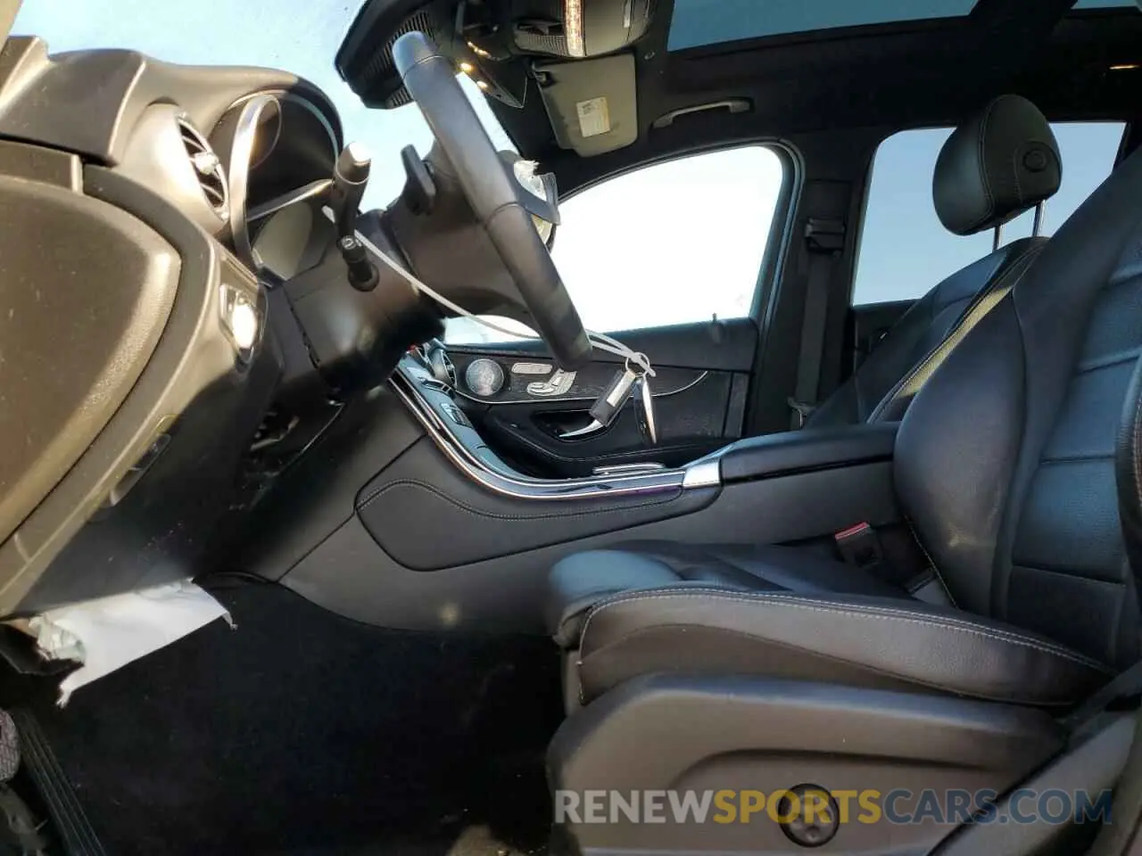 7 Photograph of a damaged car W1N0G8DB9LF773162 MERCEDES-BENZ GLC-CLASS 2020