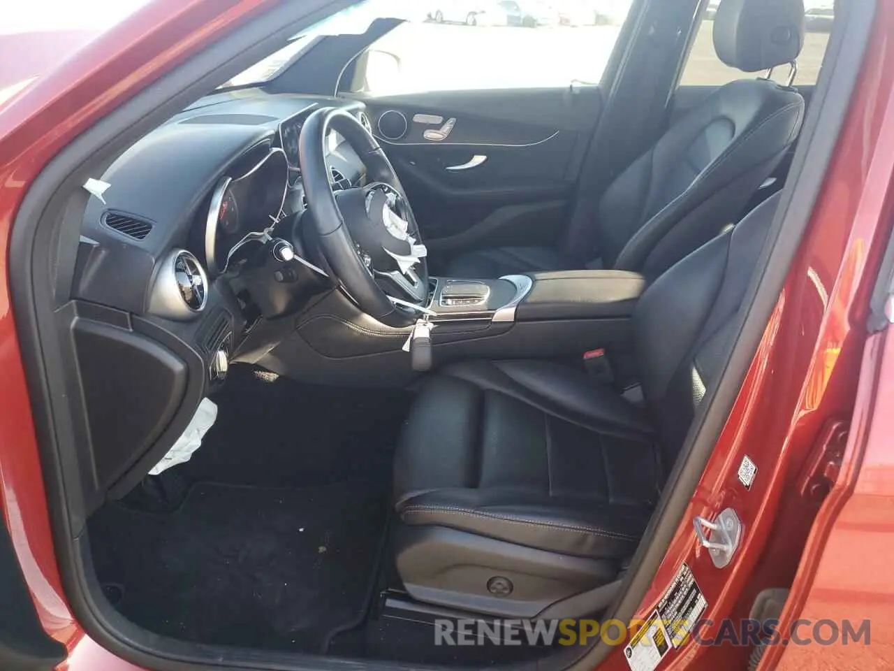 7 Photograph of a damaged car W1N0G8EB0LF826328 MERCEDES-BENZ GLC-CLASS 2020