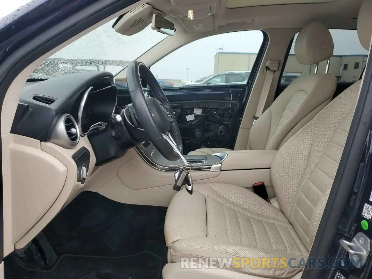 7 Фотография поврежденного автомобиля W1N0G8EB2LF773244 MERCEDES-BENZ GLC-CLASS 2020