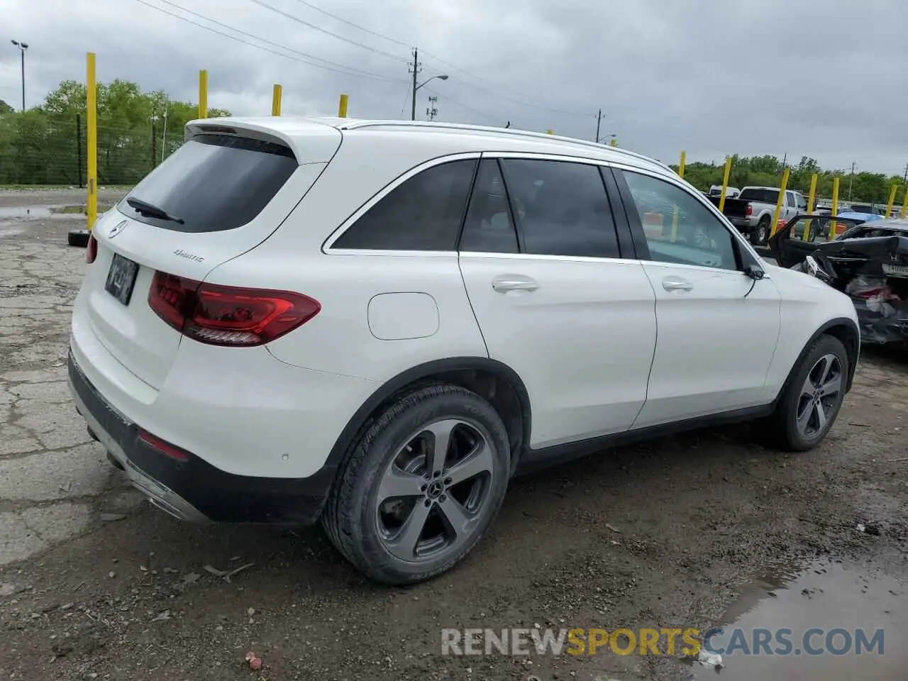 3 Photograph of a damaged car W1N0G8EB2LF865387 MERCEDES-BENZ GLC-CLASS 2020