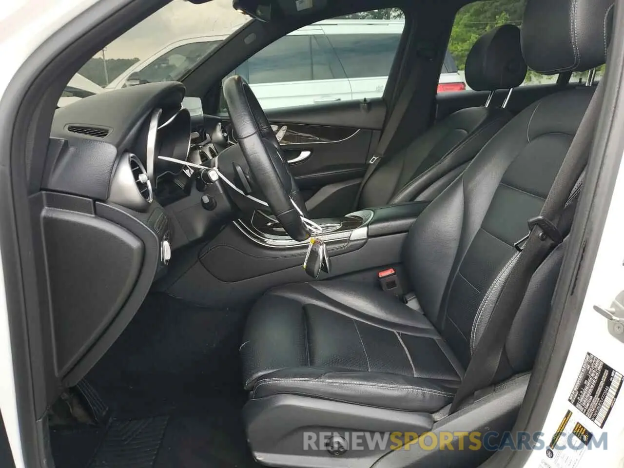 7 Фотография поврежденного автомобиля W1N0G8EB7LF773546 MERCEDES-BENZ GLC-CLASS 2020