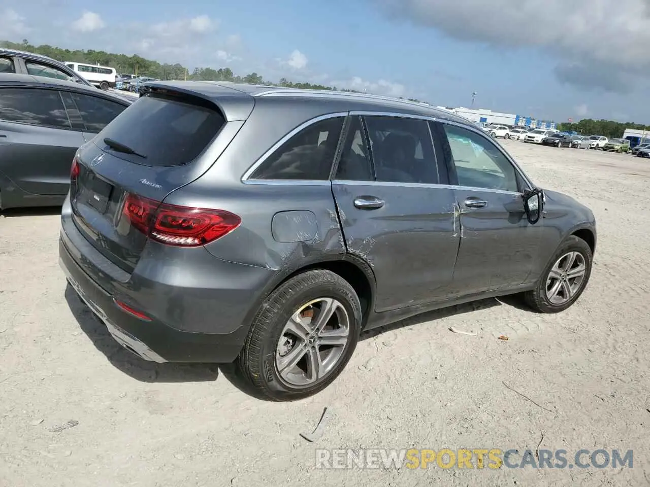 3 Photograph of a damaged car W1N0G8EBXLF767188 MERCEDES-BENZ GLC-CLASS 2020