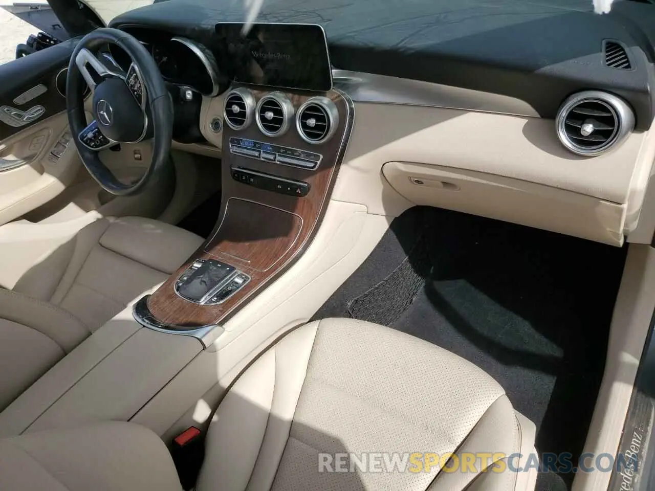 8 Photograph of a damaged car W1N0G8EBXLF767188 MERCEDES-BENZ GLC-CLASS 2020