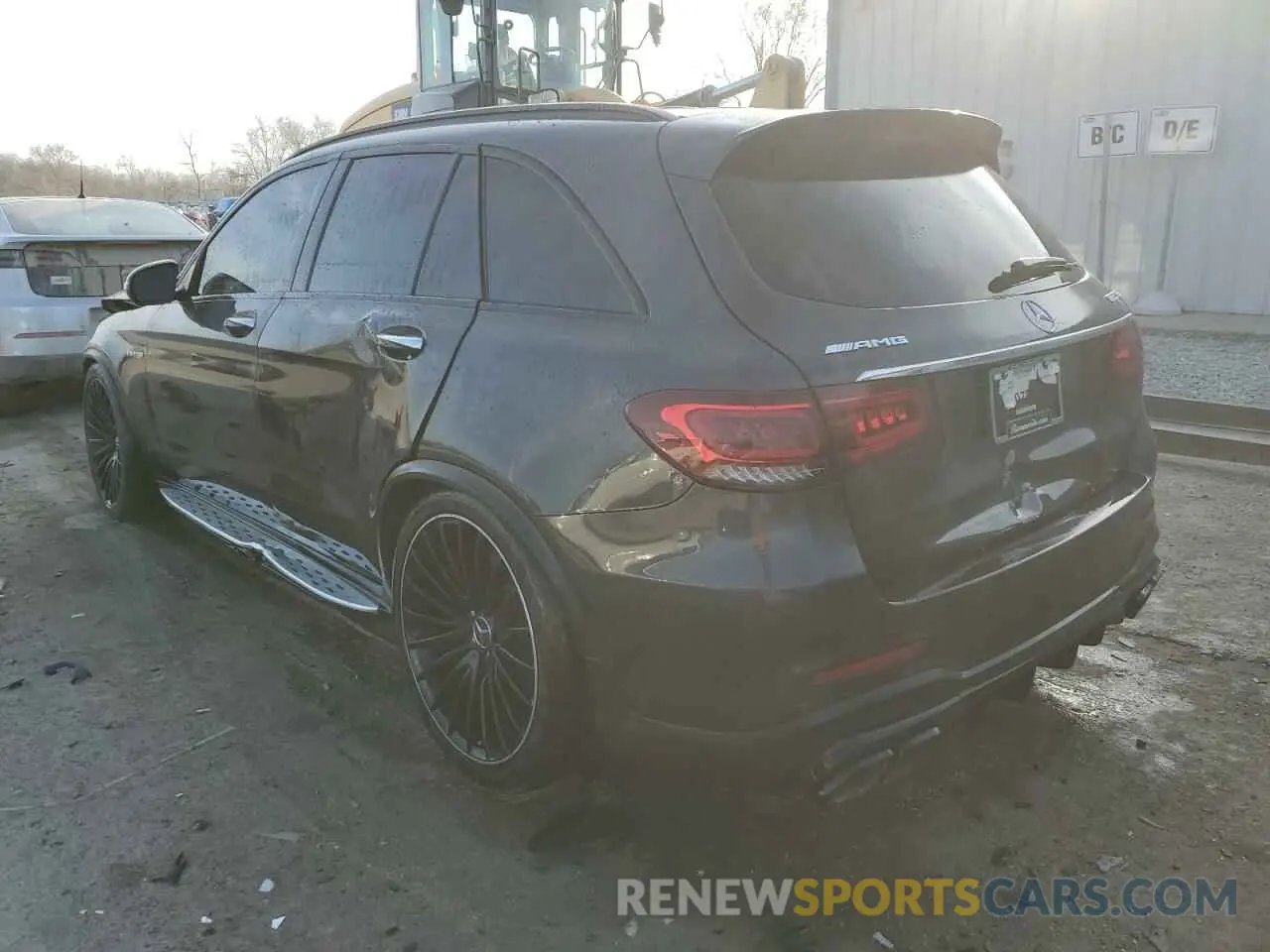 2 Photograph of a damaged car W1N0G8JB8LF786859 MERCEDES-BENZ GLC-CLASS 2020