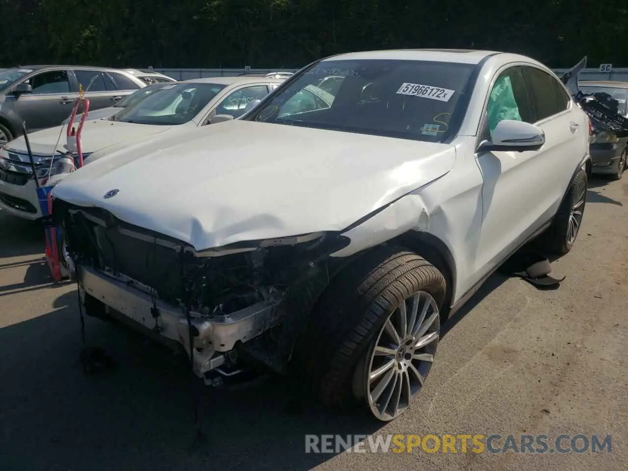 2 Photograph of a damaged car W1N0J8EB2LF763783 MERCEDES-BENZ GLC-CLASS 2020