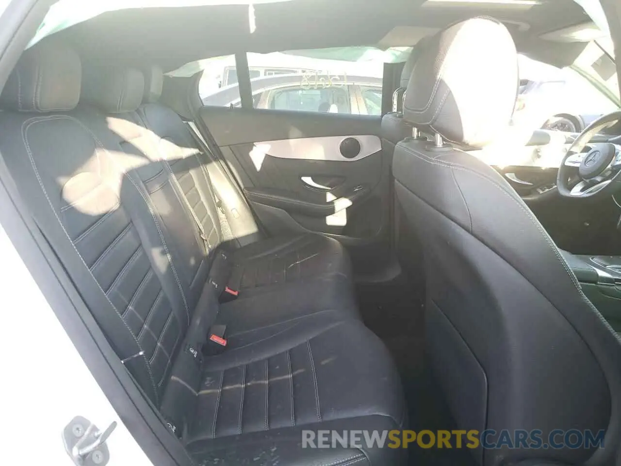 6 Photograph of a damaged car W1N0J8EB5LF778889 MERCEDES-BENZ GLC-CLASS 2020
