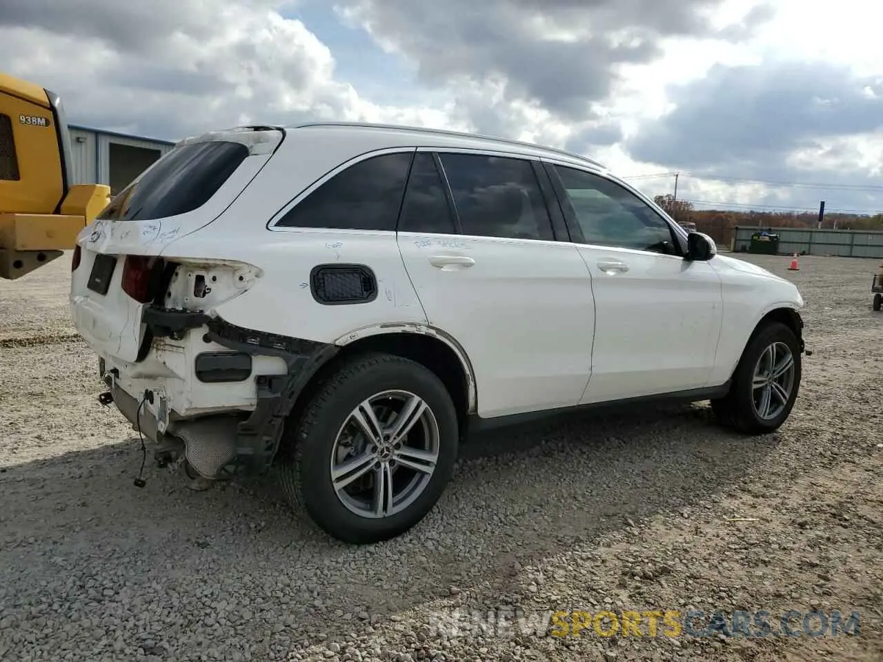 3 Фотография поврежденного автомобиля WDC0G8DB1LF718447 MERCEDES-BENZ GLC-CLASS 2020