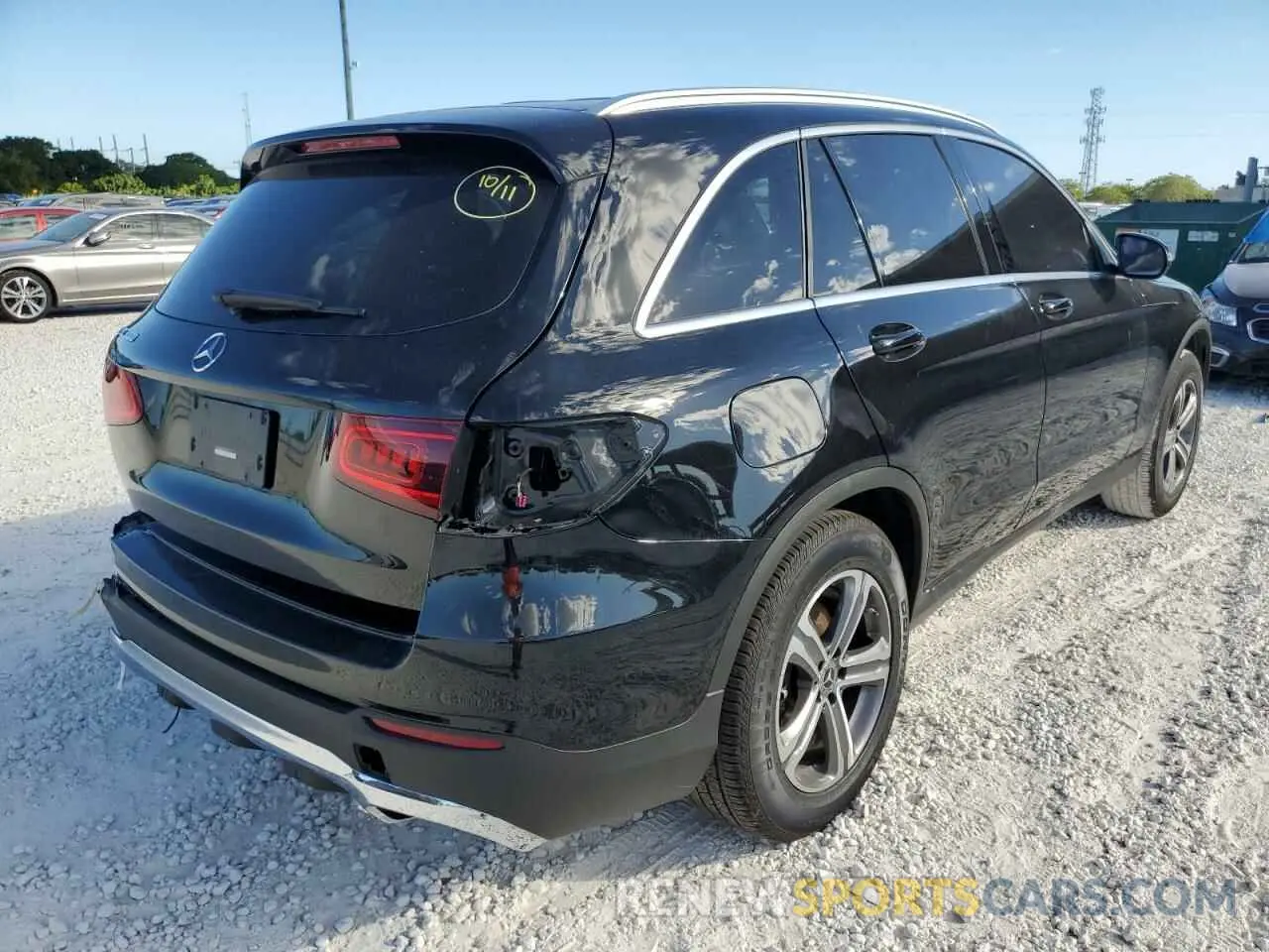 4 Фотография поврежденного автомобиля WDC0G8DB6LF751735 MERCEDES-BENZ GLC-CLASS 2020