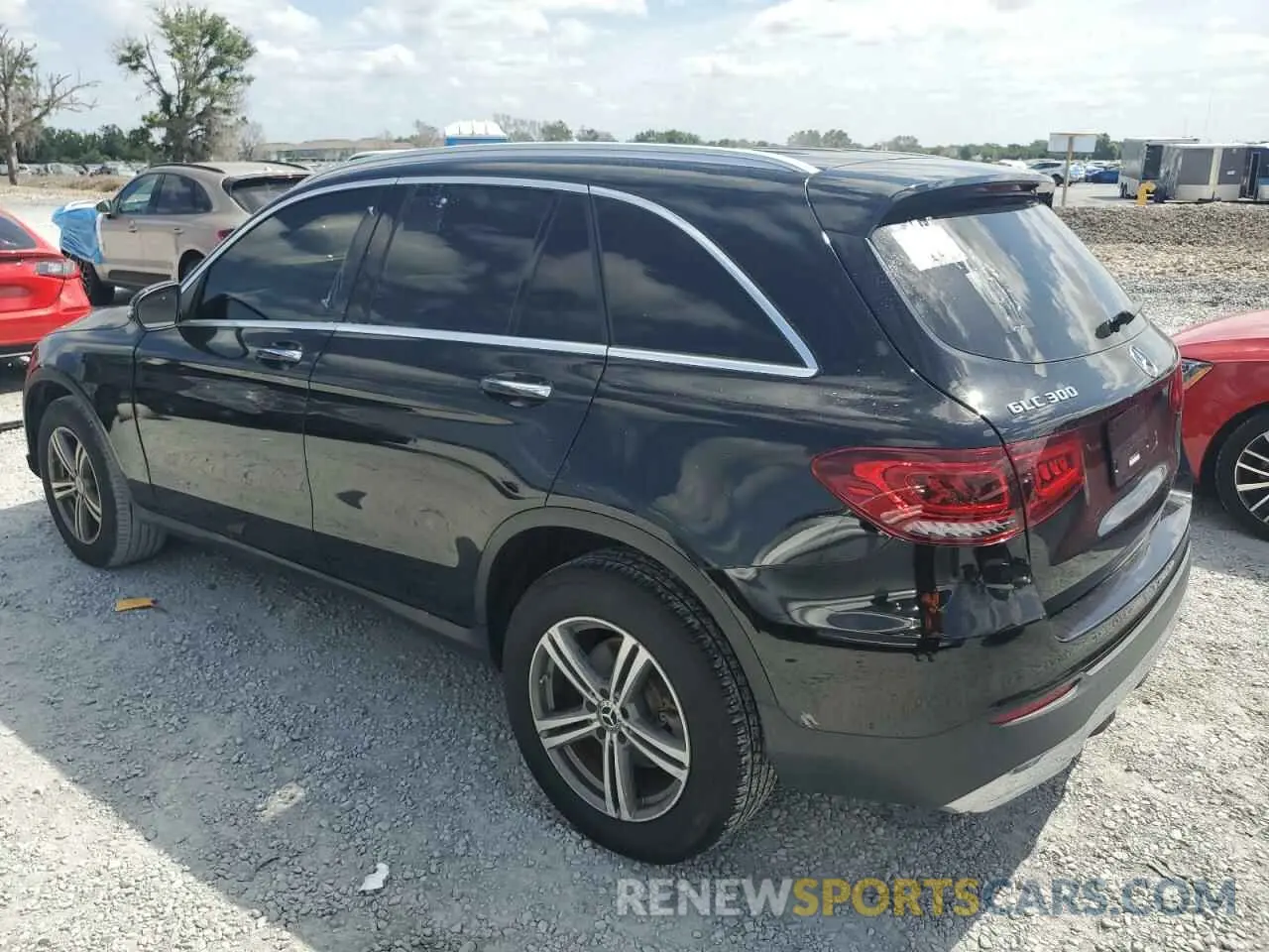 2 Photograph of a damaged car WDC0G8DB8LF726349 MERCEDES-BENZ GLC-CLASS 2020