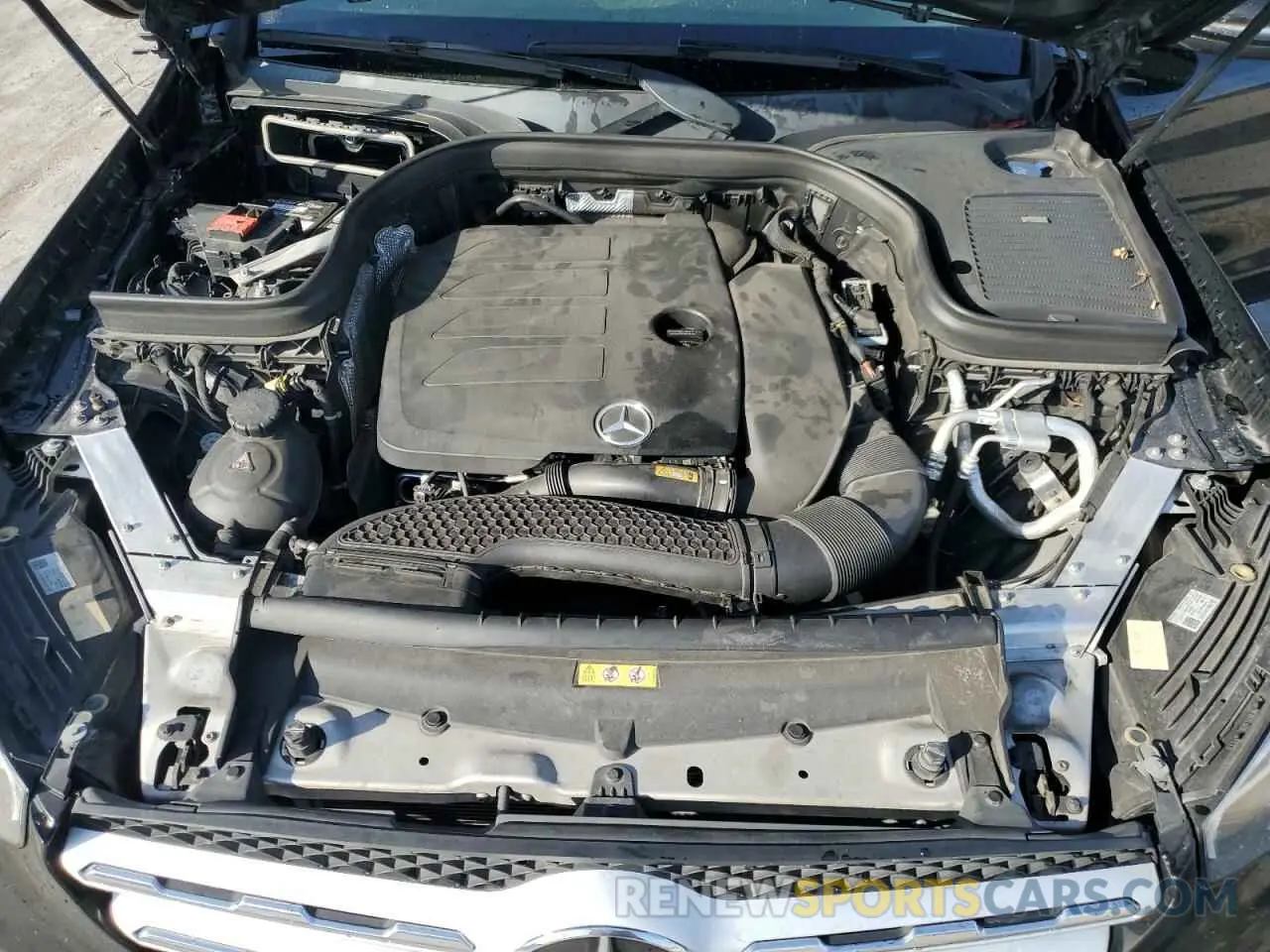 12 Photograph of a damaged car WDC0G8DB9LF698092 MERCEDES-BENZ GLC-CLASS 2020